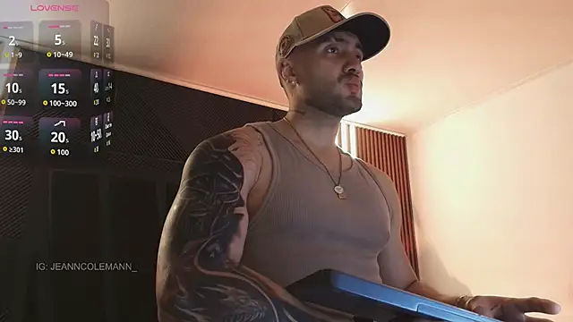 Snapshot of JeanColleman chatting on February 23, 11:24 pm JeanColleman online show from February 23, 11:24 pm