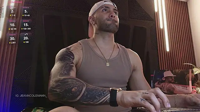 Snapshot of JeanColleman chatting on March 2, 11:33 pm JeanColleman online show from March 2, 11:33 pm