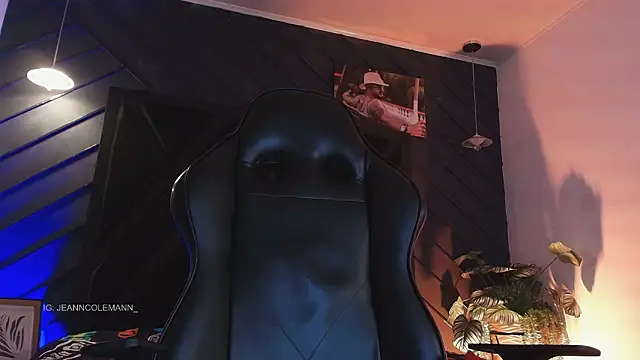 JeanColleman online show from March 8, 2:10 pm