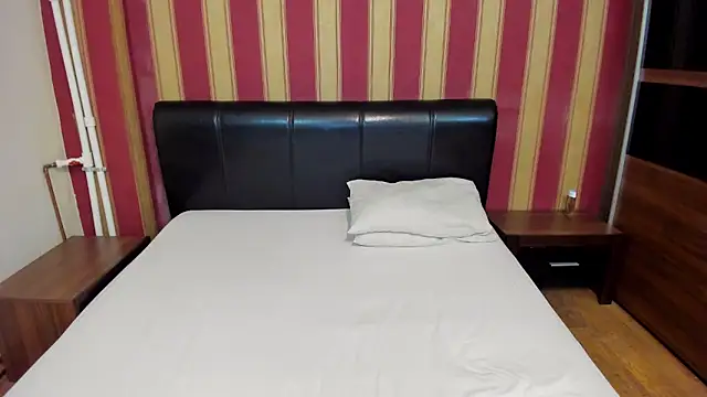 AshPage online show from December 29, 10:25 pm