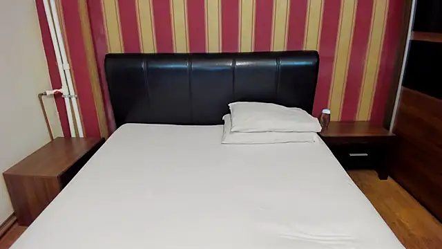 AshPage online show from January 7, 11:24 pm