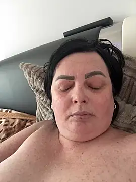 Amandamuller1982 online show from March 4, 11:08 am