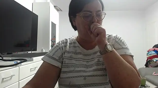 Amandamuller1982 online show from October 3, 6:49 pm