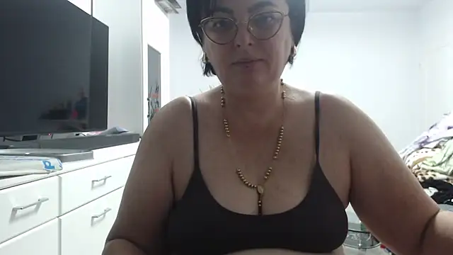 Amandamuller1982 online show from October 23, 10:41 pm