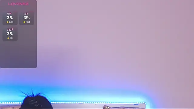 Snapshot of AureliaNoir_ chatting on March 15, 8:21 pm AureliaNoir online show from March 15, 8:21 pm