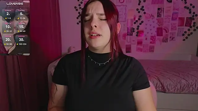 CookyDaisy online show from November 18, 8:02 pm