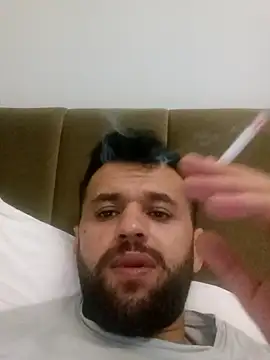 Snapshot of miranilayda chatting on October 2, 8:27 pm miranilayda online show from October 2, 8:27 pm