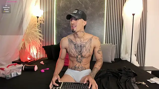 Snapshot of Duriel_ chatting on February 9, 12:41 pm Duriel  online show from February 9, 12:41 pm