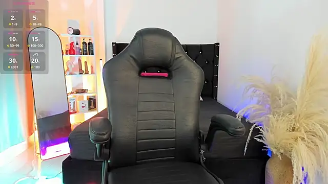 Snapshot of Duriel_ chatting on November 12, 4:07 pm Duriel online show from November 12, 4:07 pm