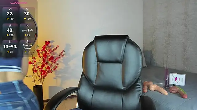 SaraMilf 69 online show from November 27, 2:08 pm