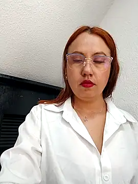 VIOLETA-25  online show from February 23, 3:40 pm