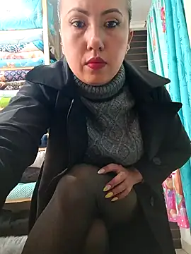 VIOLETA-25  online show from October 5, 8:07 pm