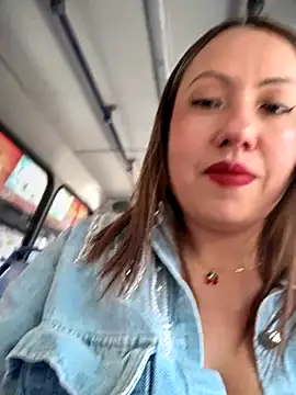 VIOLETA-25  online show from November 8, 3:01 pm