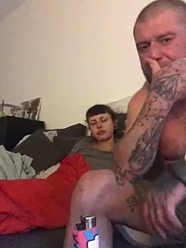 Snapshot of zra_andre chatting on February 8, 3:00 pm zra andre online show from February 8, 3:00 pm