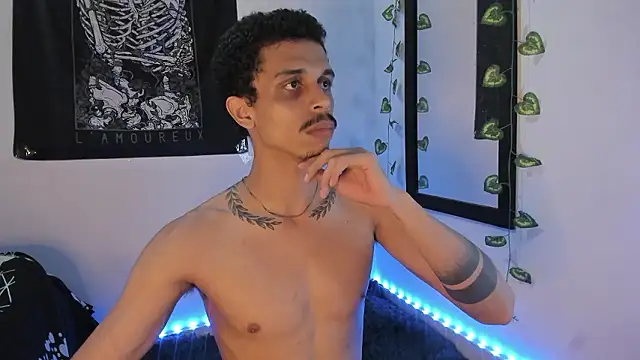 Aroonn b online show from December 3, 2:14 am