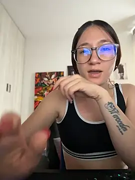 Snapshot of haanna_thompsoon chatting on July 2, 7:53 pm haanna thompsoon online show from July 2, 7:53 pm