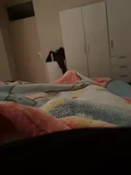 Snapshot of jessieandjames29 chatting on February 13, 11:47 pm jessieandjames29 online show from February 13, 11:47 pm