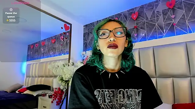 Im gaia online show from February 23, 12:27 pm