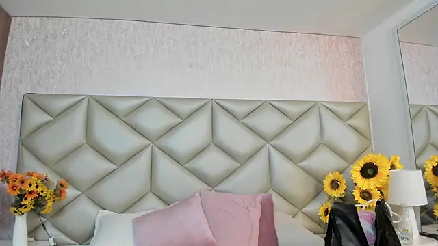 Im gaia online show from November 27, 12:18 pm