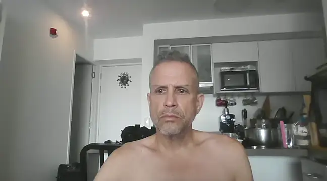Snapshot of Diegoperrote682661 chatting on December 16, 3:00 pm Diegoperrote682661 online show from December 16, 3:00 pm