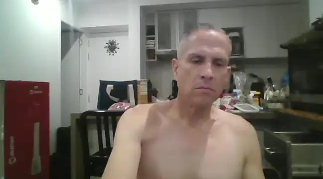 Snapshot of Diegoperrote682661 chatting on January 6, 3:42 am Diegoperrote682661 online show from January 6, 3:42 am