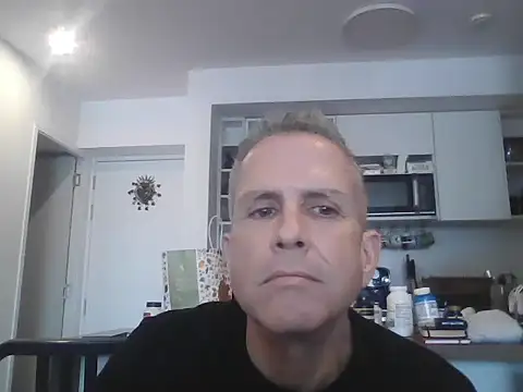 Snapshot of Diegoperrote682661 chatting on October 15, 9:04 pm Diegoperrote682661 online show from October 15, 9:04 pm