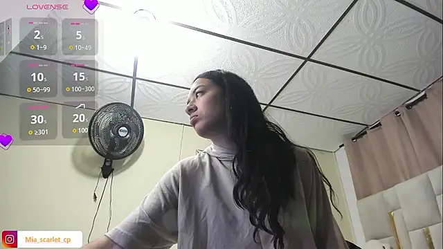 Mia scarlet69 online show from January 17, 12:32 pm