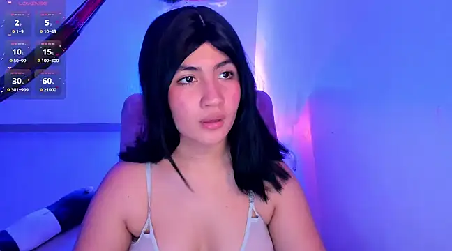 Snapshot of Alice_sunce chatting on December 15, 12:51 am Alice sunce online show from December 15, 12:51 am