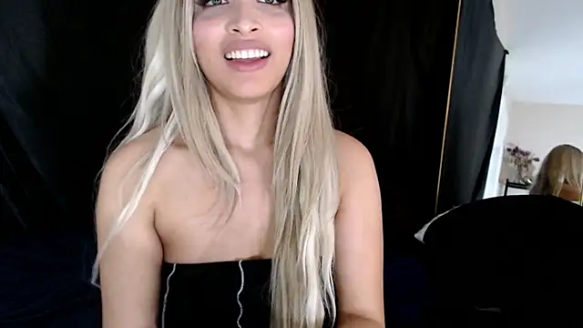 liadivina online show from February 17, 3:20 pm