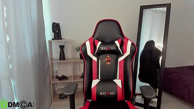 Este Glen online show from March 20, 11:16 am