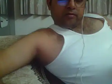 hardyloves online show from January 8, 4:54 pm