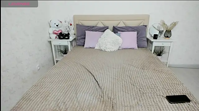 BettyBloom69 online show from December 5, 7:27 am