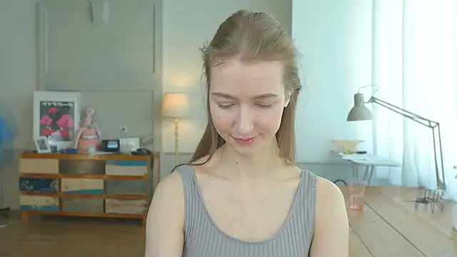 Snapshot of solar_bella chatting on January 29, 9:55 am solar bella online show from January 29, 9:55 am