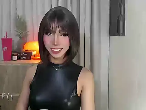 LexieTrixie online show from November 29, 7:17 pm