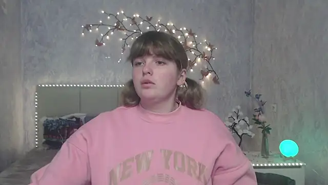 Snapshot of StaceyLex chatting on March 23, 6:39 am StaceyLex online show from March 23, 6:39 am