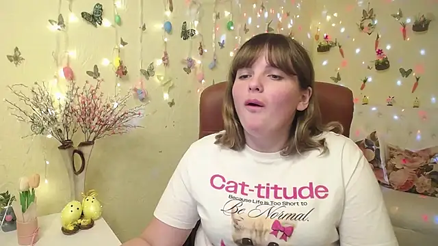 Snapshot of StaceyLex chatting on April 5, 5:21 pm StaceyLex online show from April 5, 5:21 pm