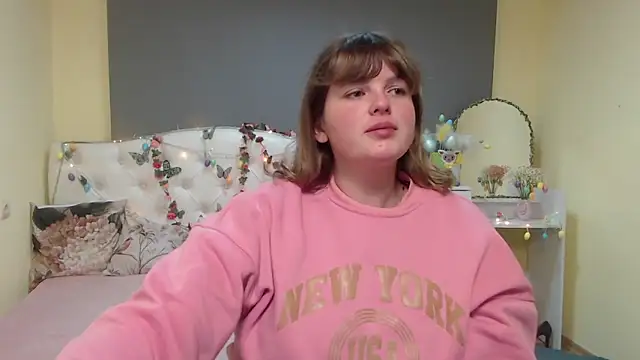 Snapshot of StaceyLex chatting on April 12, 5:01 am StaceyLex online show from April 12, 5:01 am