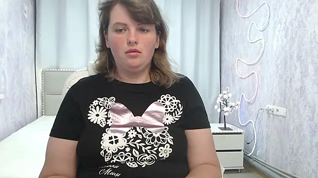 StaceyLex online show from July 8, 5:12 am