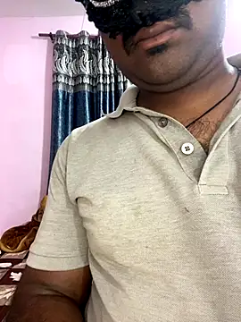 mickey love online show from November 1, 3:58 pm