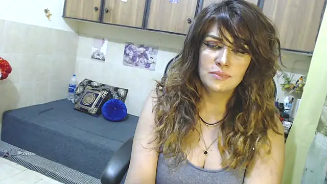 pareeti online show from March 31, 7:58 pm