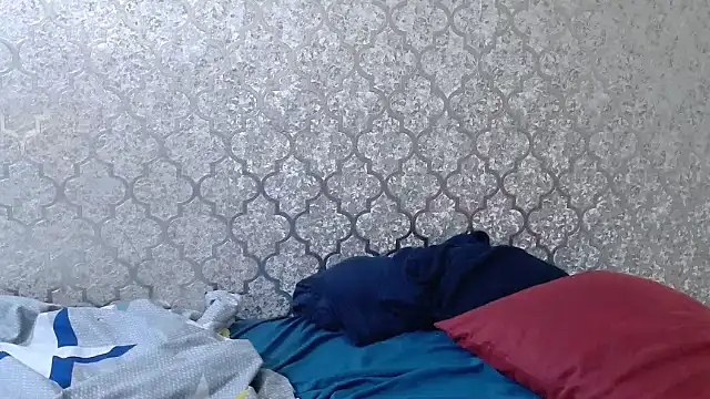 Snapshot of MaximTease24 chatting on March 14, 5:46 pm MaximTease24 online show from March 14, 5:46 pm