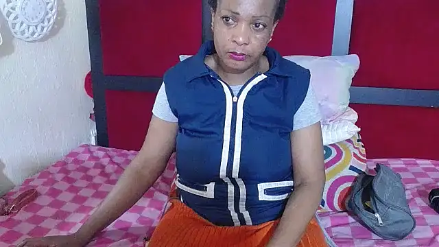 MaximTease24 online show from March 2, 7:37 am