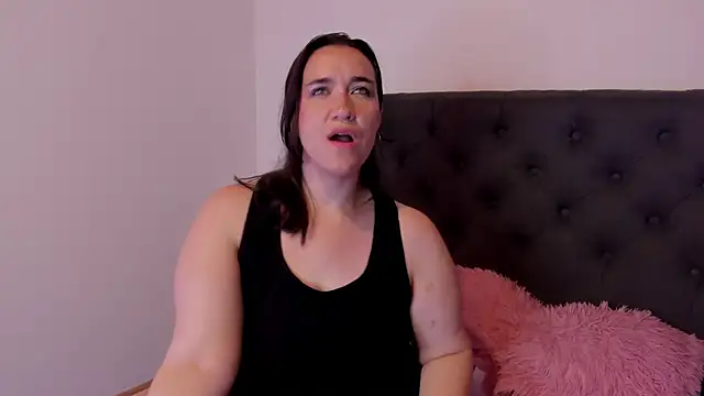 kyoakane online show from February 13, 6:30 am