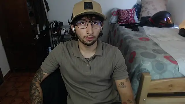 Dereck Dickson online show from October 2, 5:20 pm