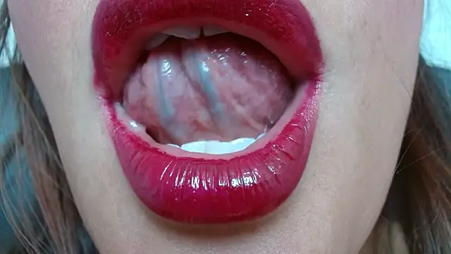 Snapshot of miss_evoleth2 chatting on February 14, 8:16 pm miss evoleth2 online show from February 14, 8:16 pm