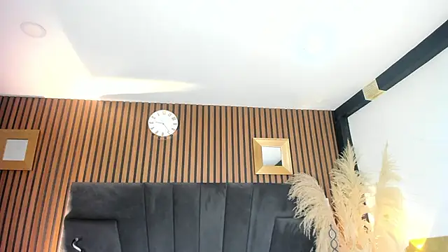 NaxaAndLexi  online show from February 20, 2:28 pm