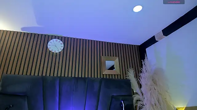 NaxaAndLexi  online show from March 15, 3:07 pm