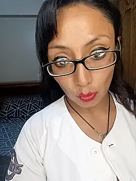 Lucy Chery online show from October 21, 10:32 pm