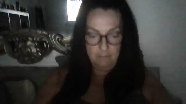 Snapshot of Tillieuk chatting on July 11, 11:28 pm Tillieuk online show from July 11, 11:28 pm