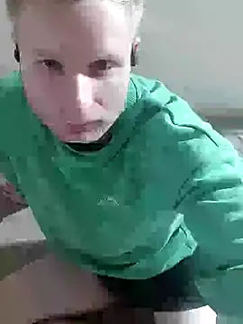 davidsocke online show from December 5, 3:17 pm